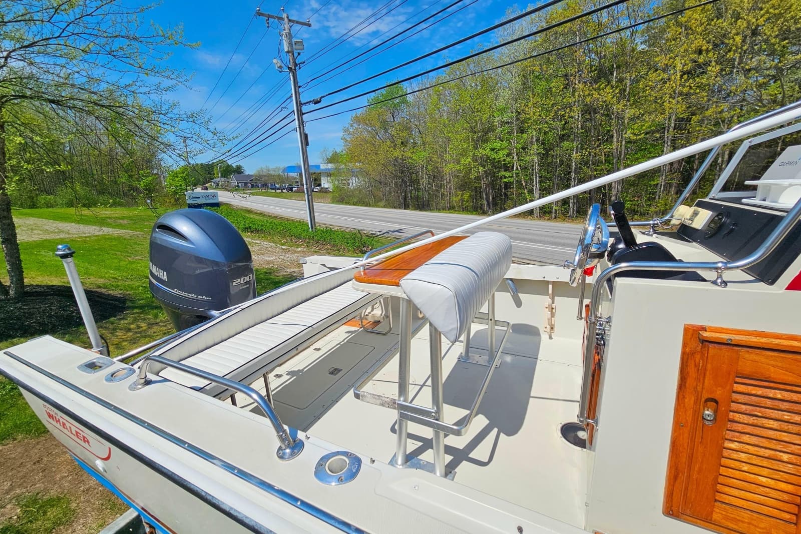 1990 Boston Whaler Outrage Cuddy - Photo 2