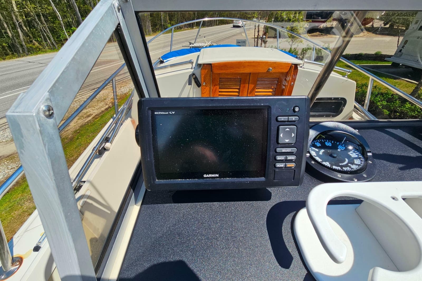 1990 Boston Whaler Outrage Cuddy - Photo 8