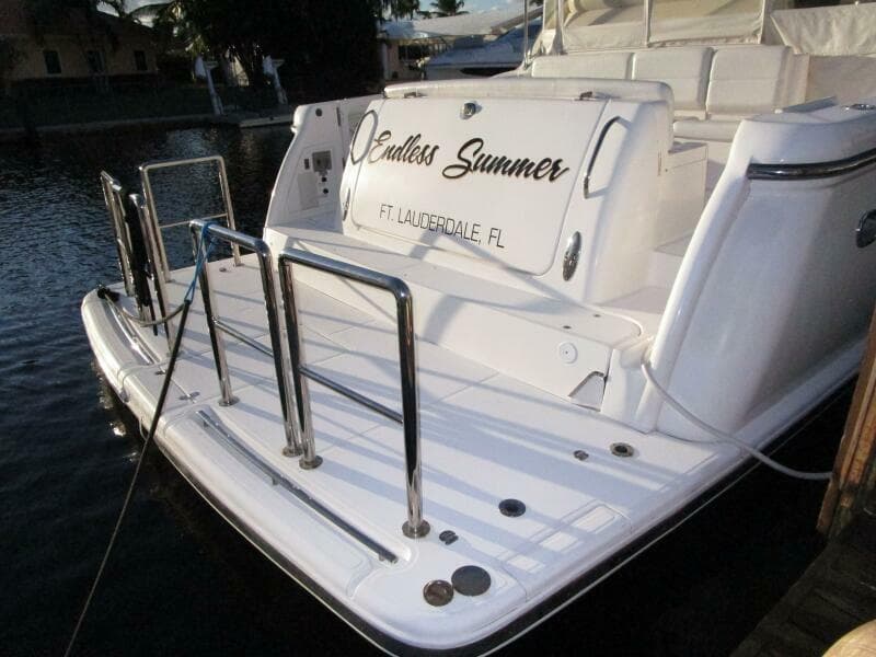 2003 Tiara Yachts 5200 Express - Photo 44