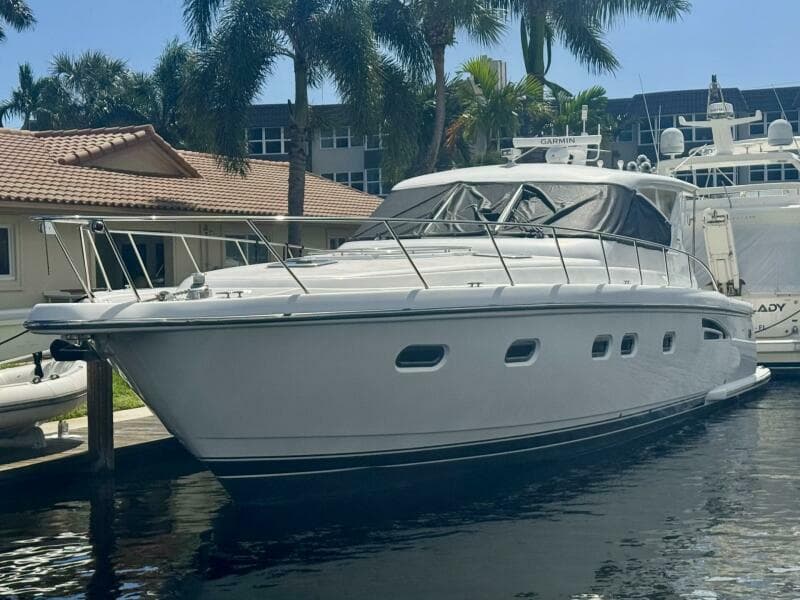 2003 Tiara Yachts 5200 Express - Photo 47