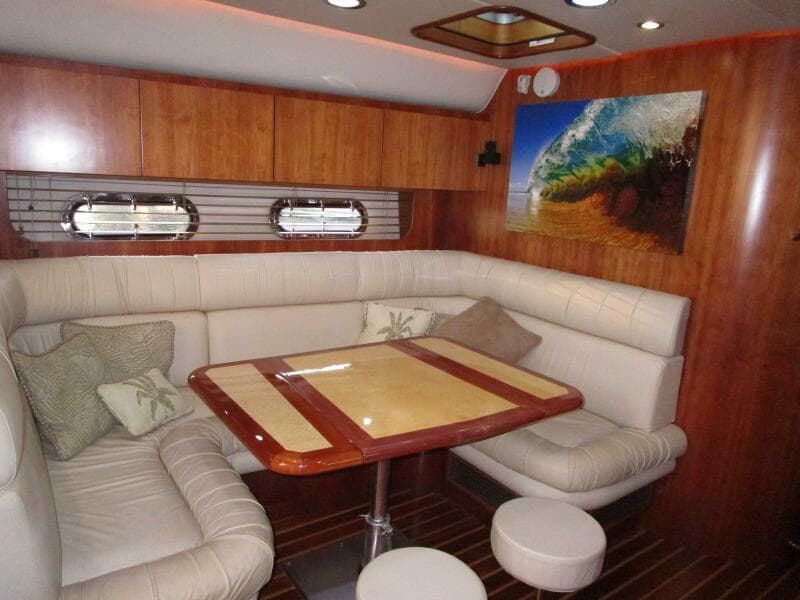 2003 Tiara Yachts 5200 Express - Photo 4