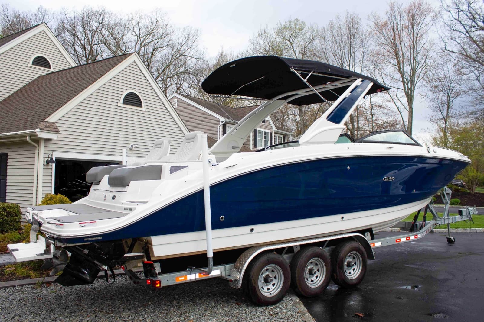 2024 Sea Ray SDX 290 - Photo 3
