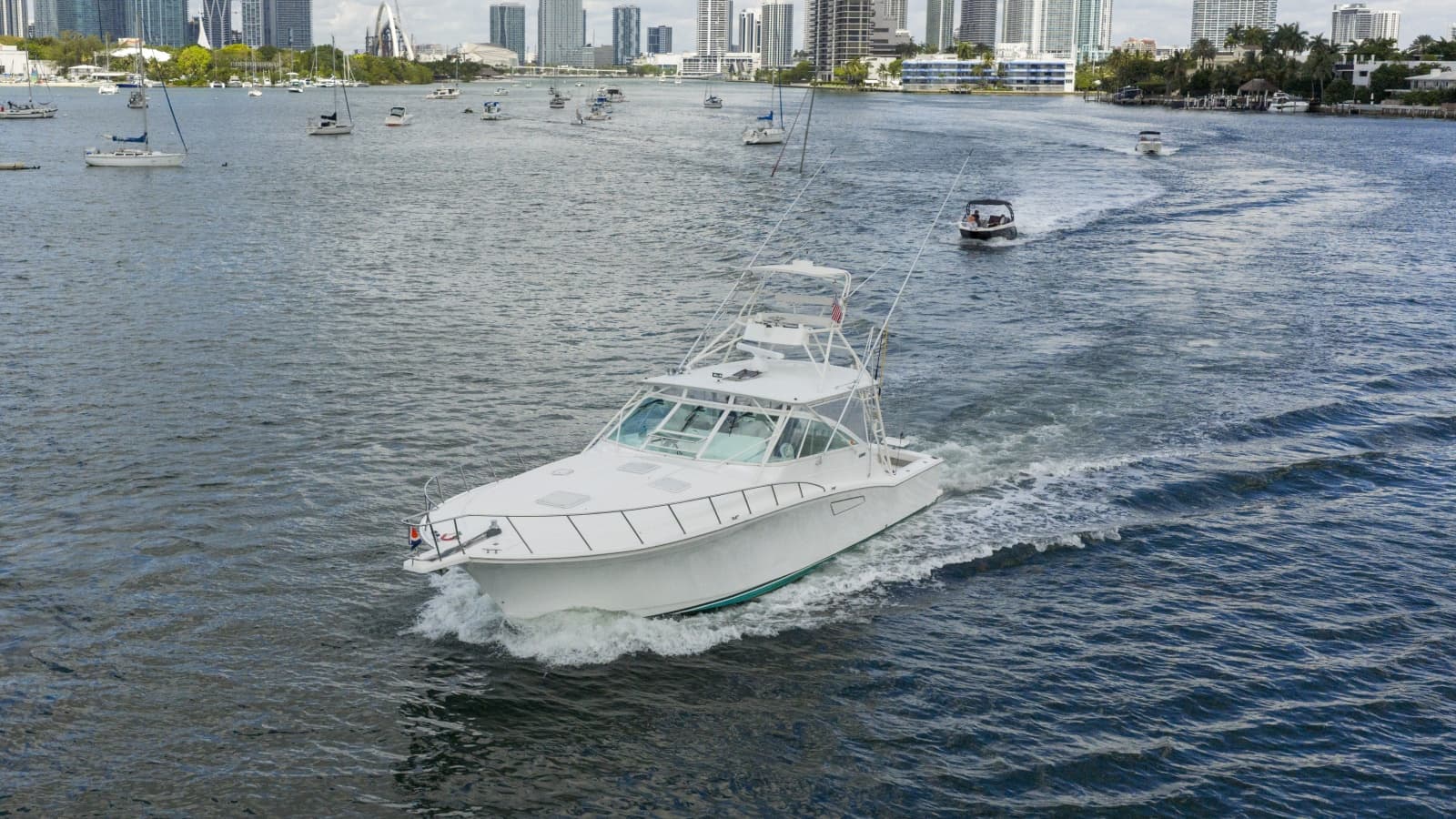 2000 Cabo 45 EXPRESS - Photo 12