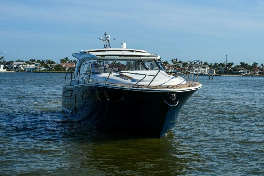 2026 Marex 360 Cabriolet Cruiser - Photo 8