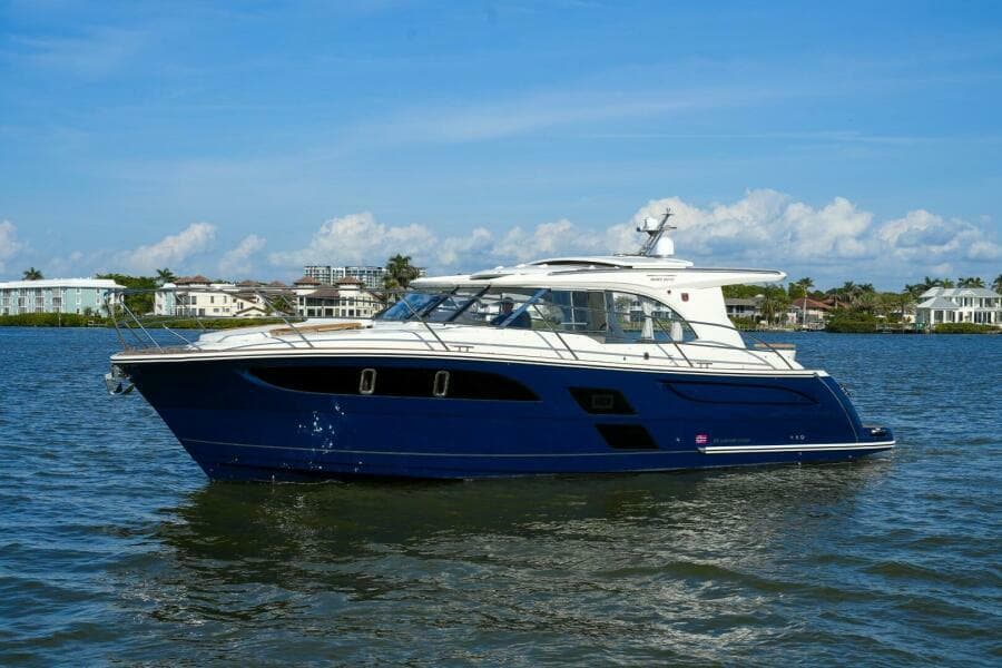2026 Marex 360 Cabriolet Cruiser - Photo 6