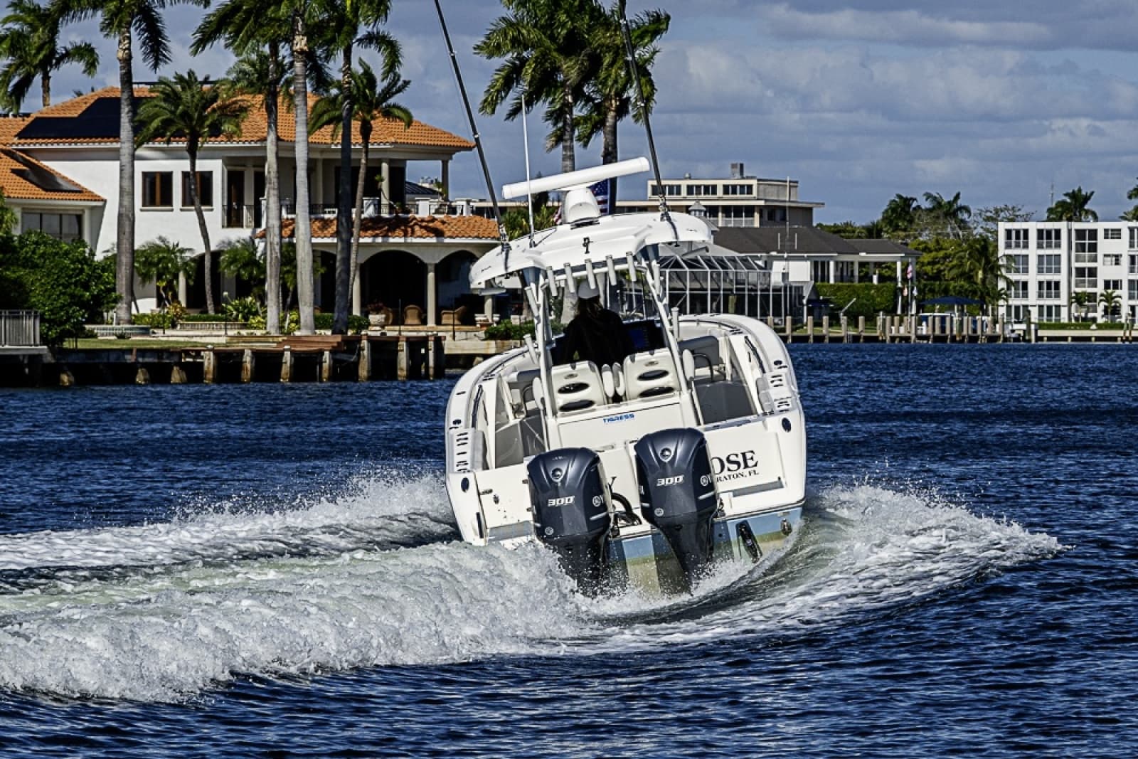 2021 Cobia 320 CC - Photo 50