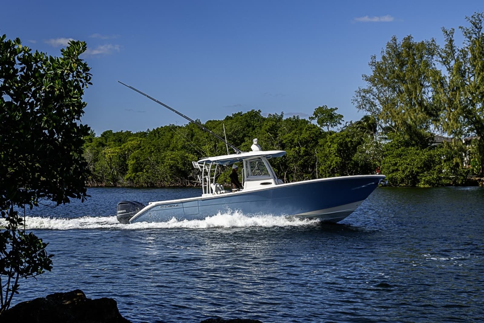 2021 Cobia 320 CC - Photo 46