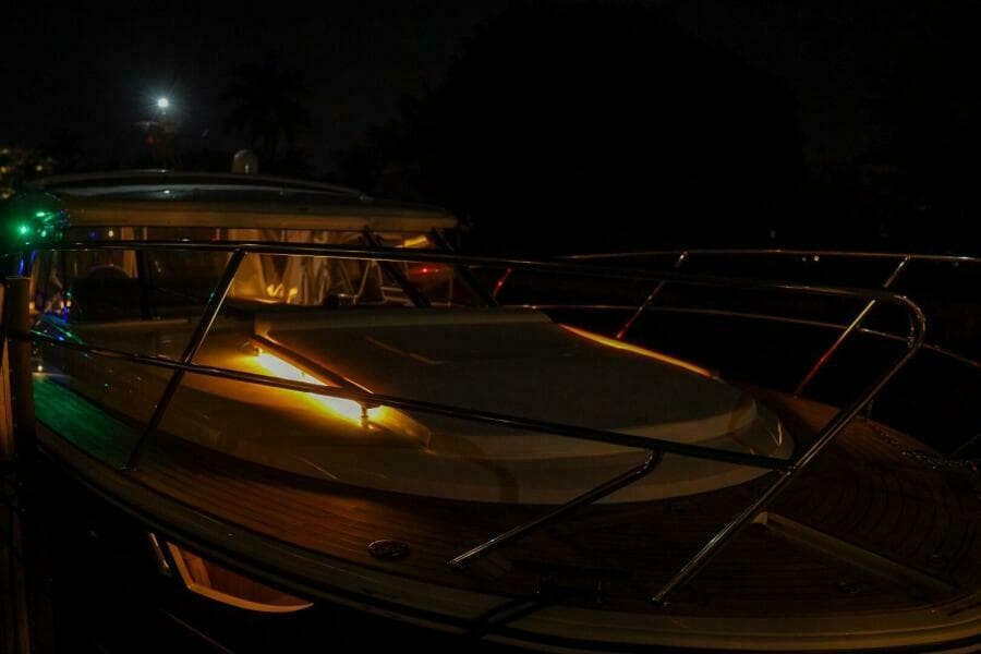 2026 Marex 360 Cabriolet Cruiser - Photo 26