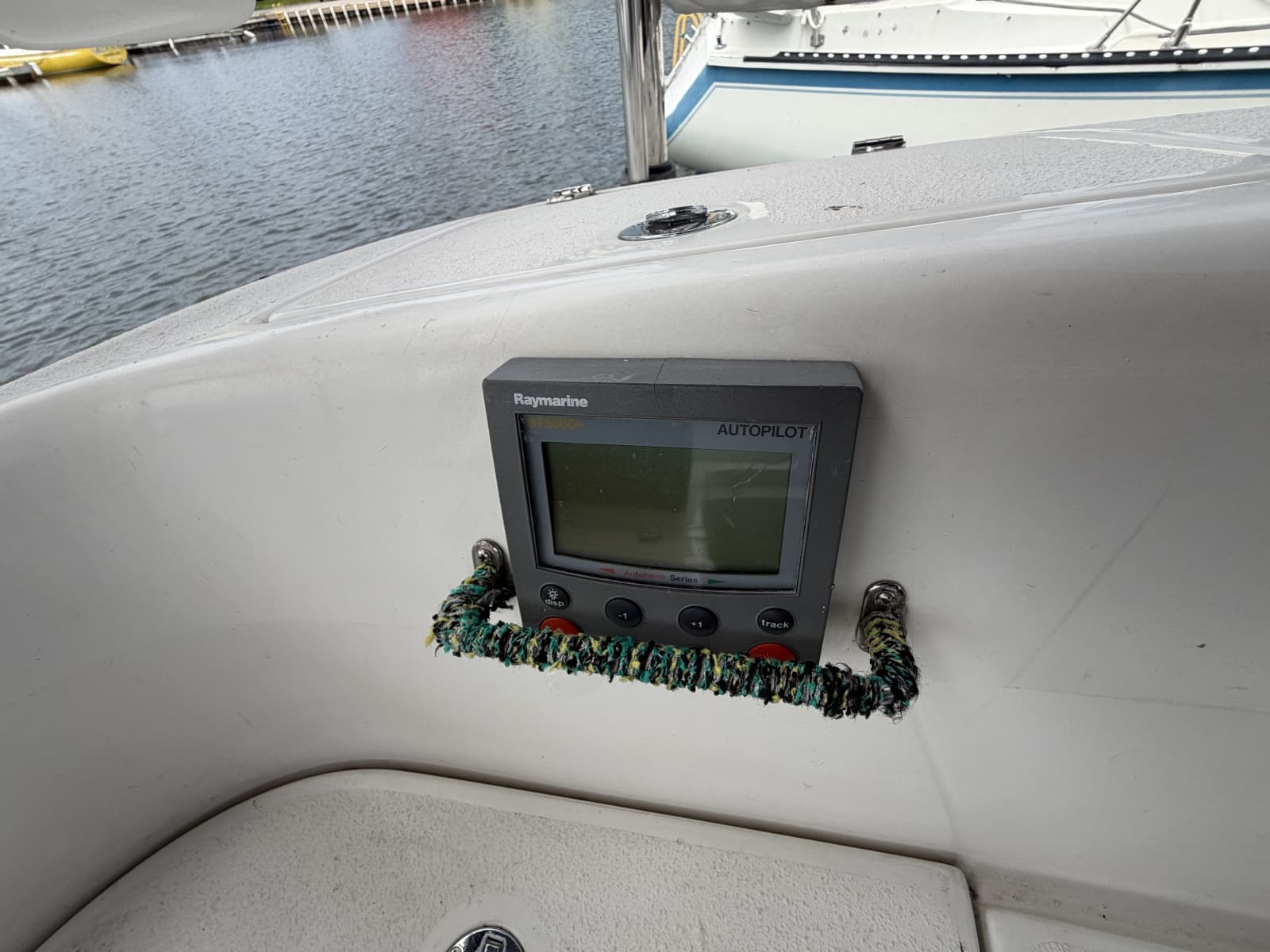 2004 Catalina Catalina 350 - Photo 27