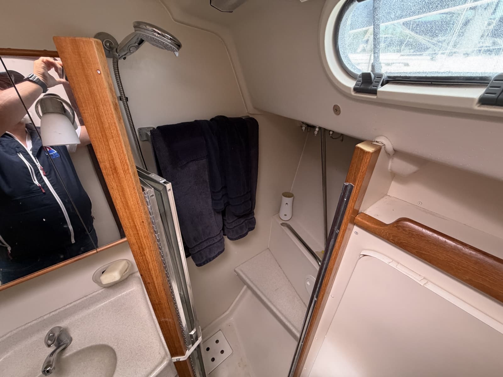 2004 Catalina Catalina 350 - Photo 54