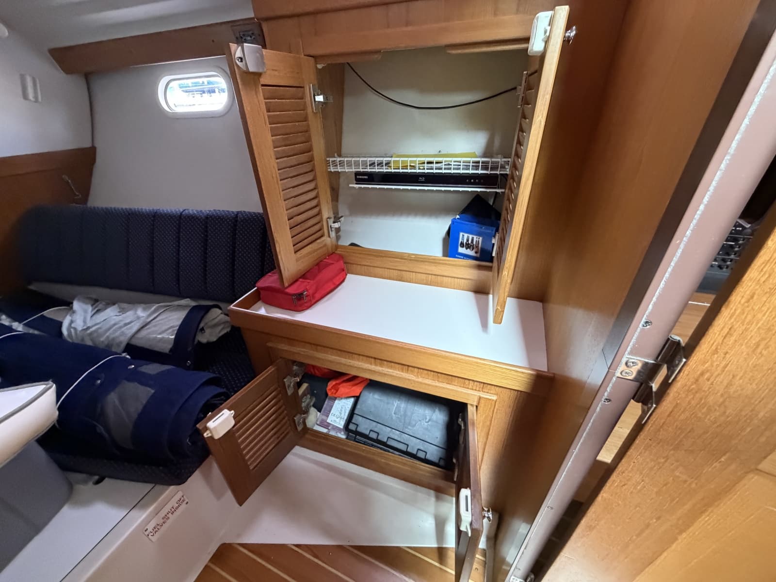 2004 Catalina Catalina 350 - Photo 51