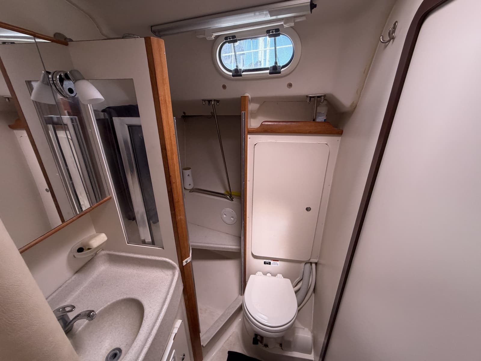 2004 Catalina Catalina 350 - Photo 53