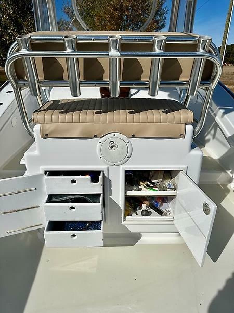 2011 Custom 26CC - Photo 35