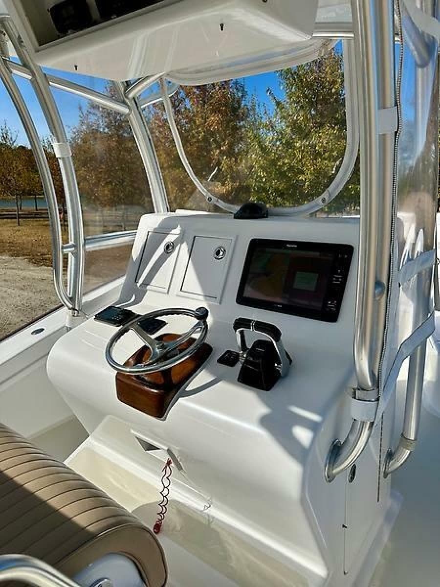 2011 Custom 26CC - Photo 28