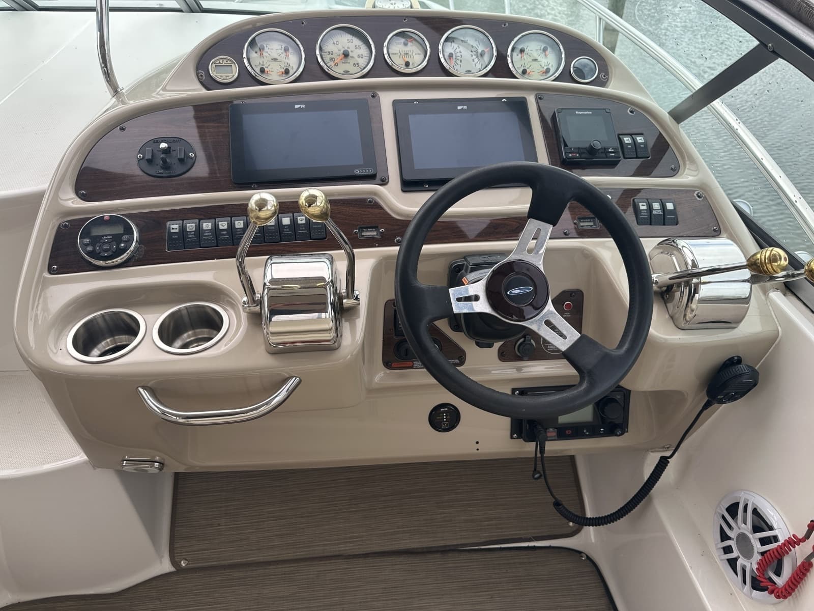 2005 Chaparral Signiyure 350 - Photo 32