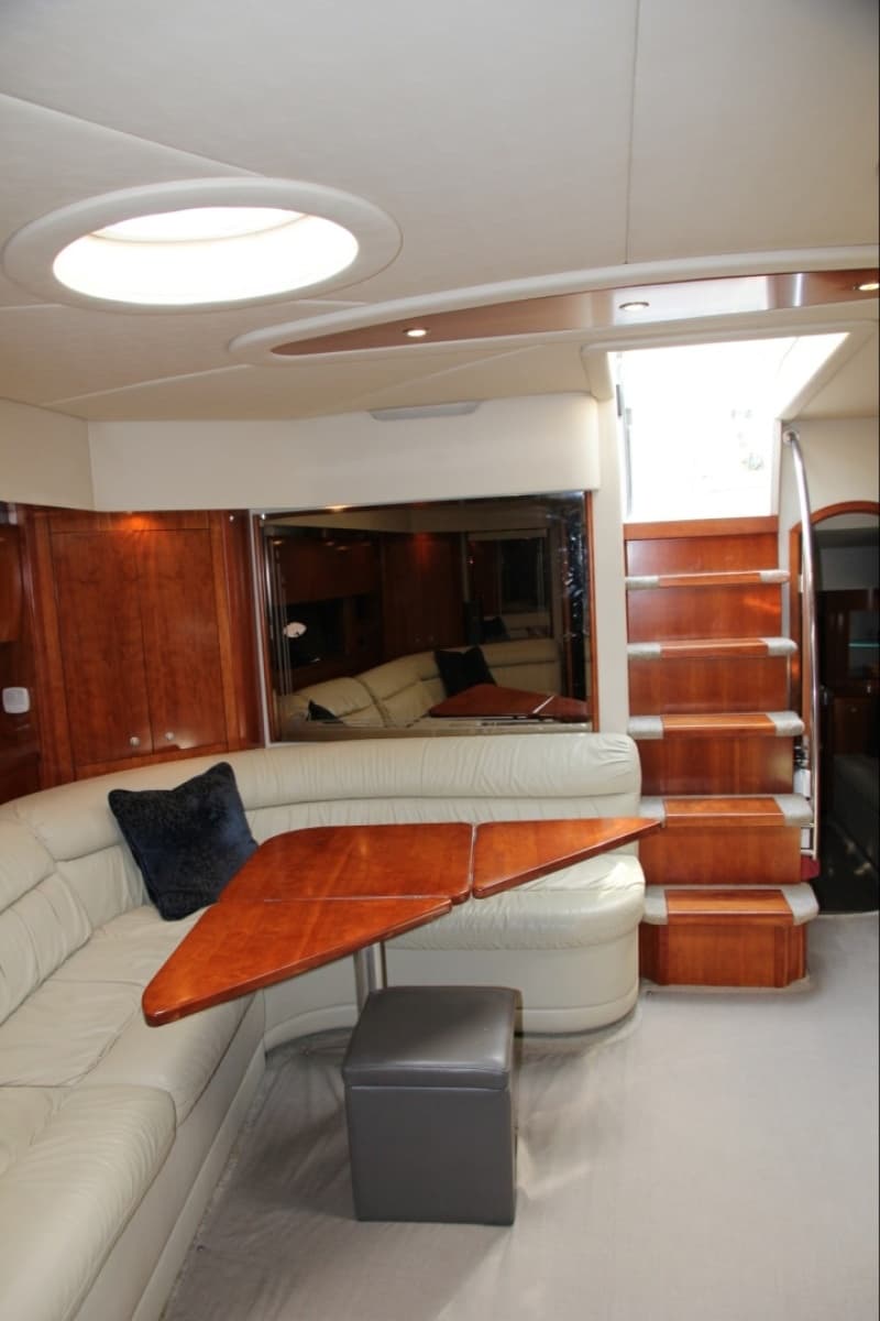 2007 Cruisers Yachts 520 EXPRESS - Photo 8