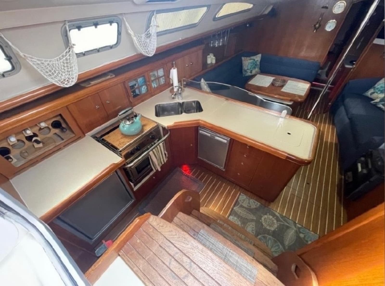 2006 Hunter Hunter 41 Aft Cockpit - Photo 18