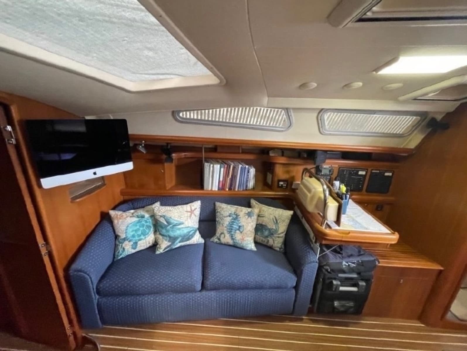 2006 Hunter Hunter 41 Aft Cockpit - Photo 17