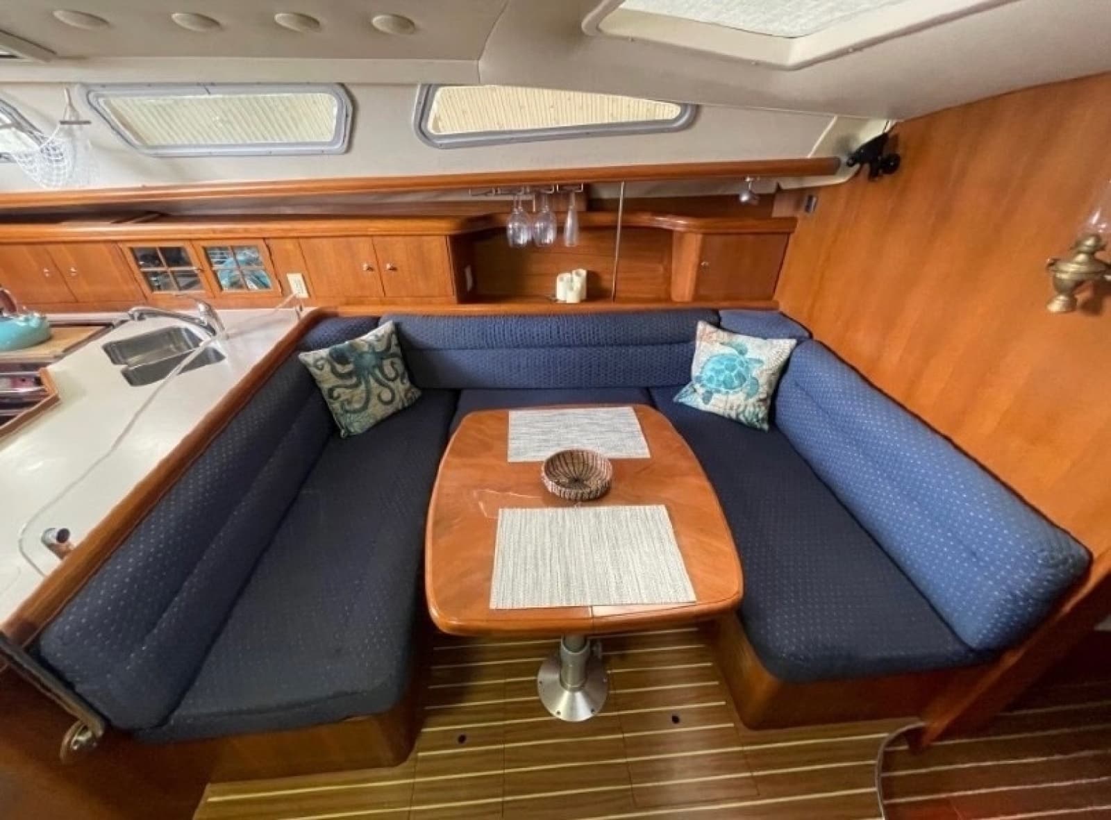 2006 Hunter Hunter 41 Aft Cockpit - Photo 19