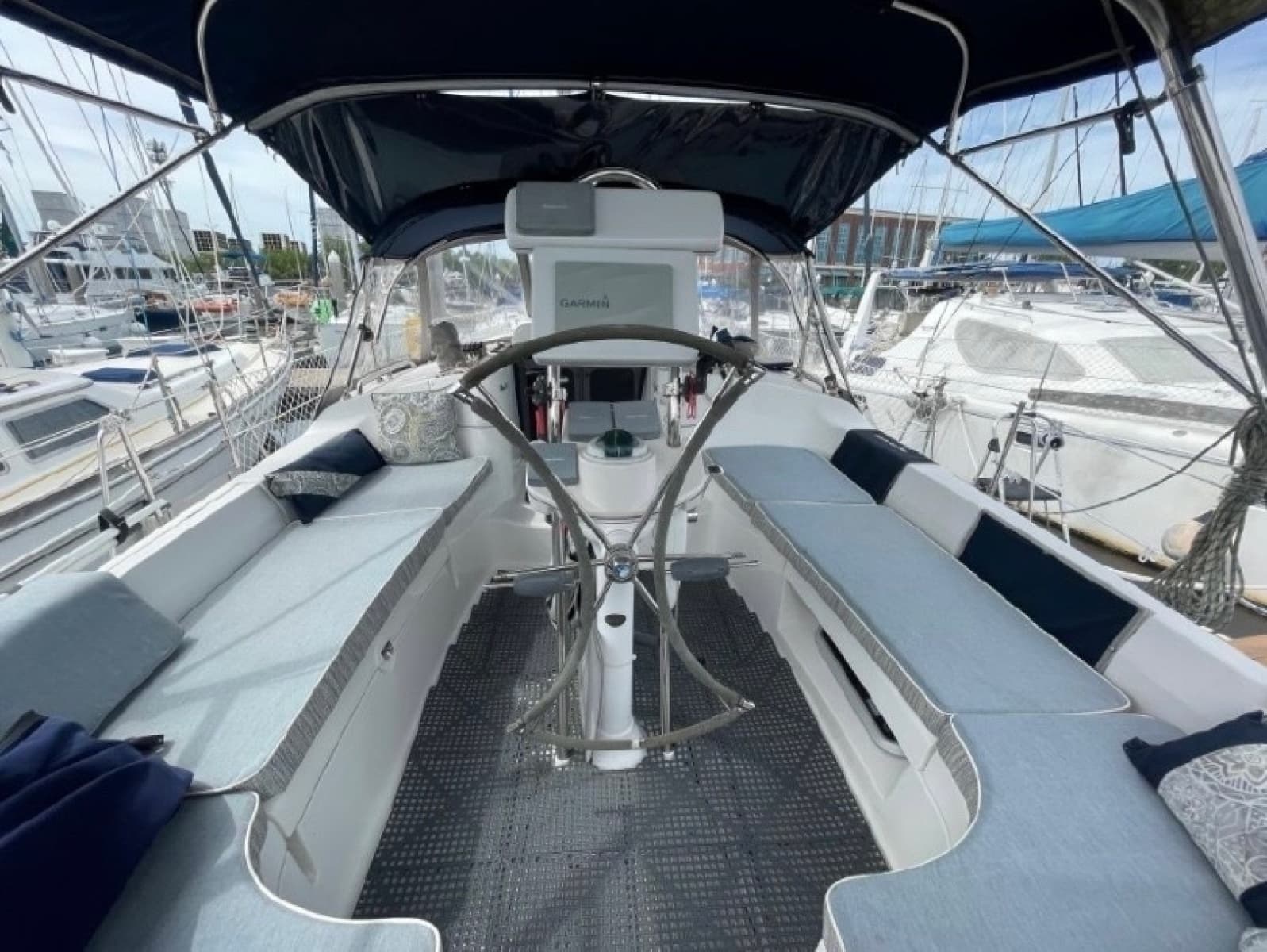 2006 Hunter Hunter 41 Aft Cockpit - Photo 3