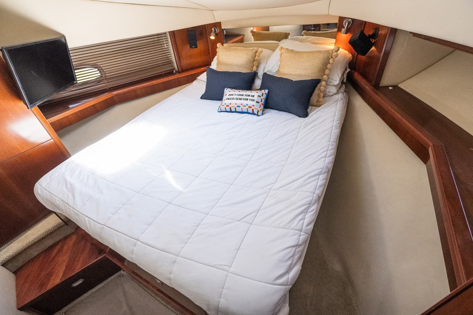 2005 Sea Ray 480 Motor Yacht - Photo 42