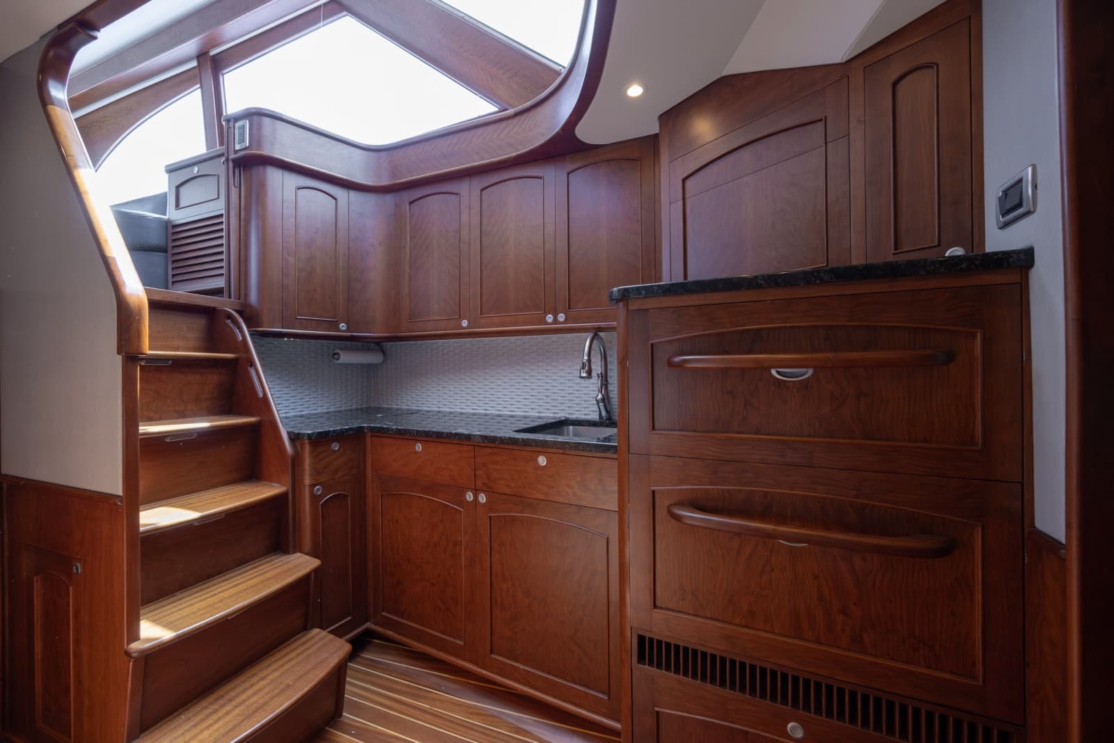 2015 Jarrett Bay Hardtop Express - Photo 49