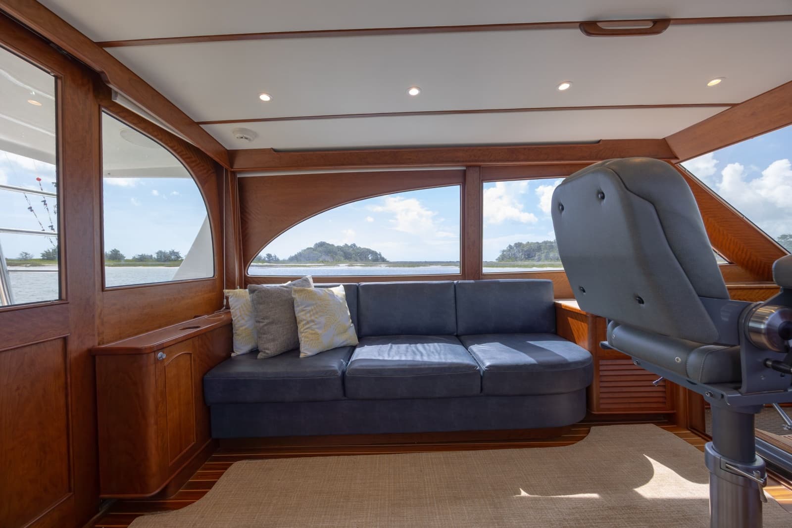 2015 Jarrett Bay Hardtop Express - Photo 40