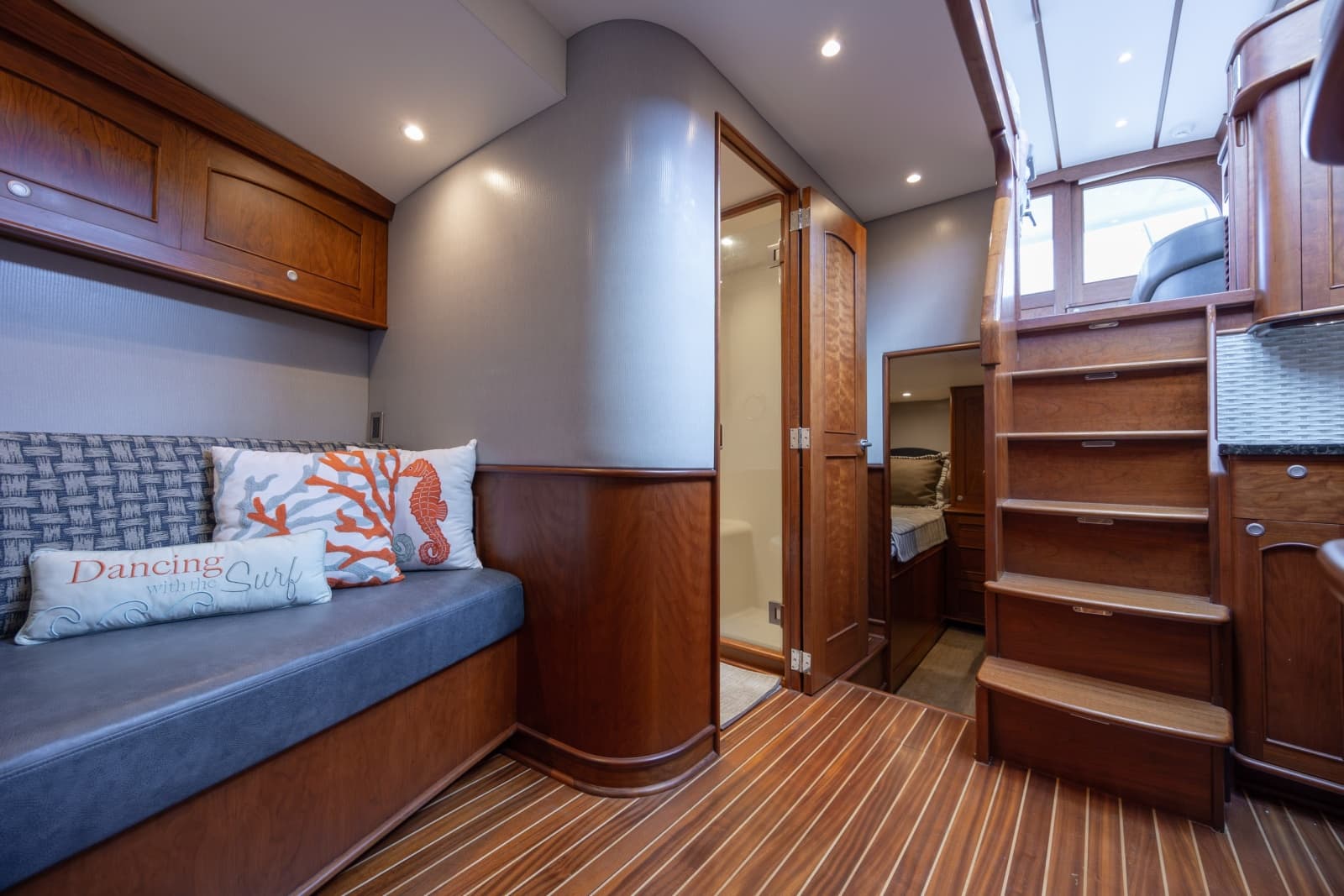 2015 Jarrett Bay Hardtop Express - Photo 57