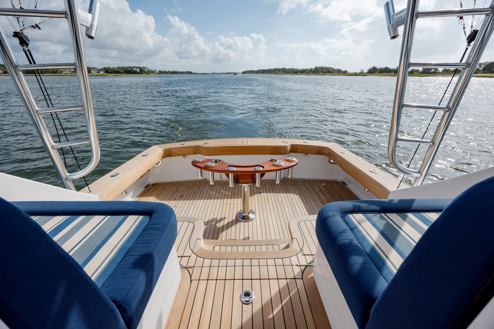 2015 Jarrett Bay Hardtop Express - Photo 15