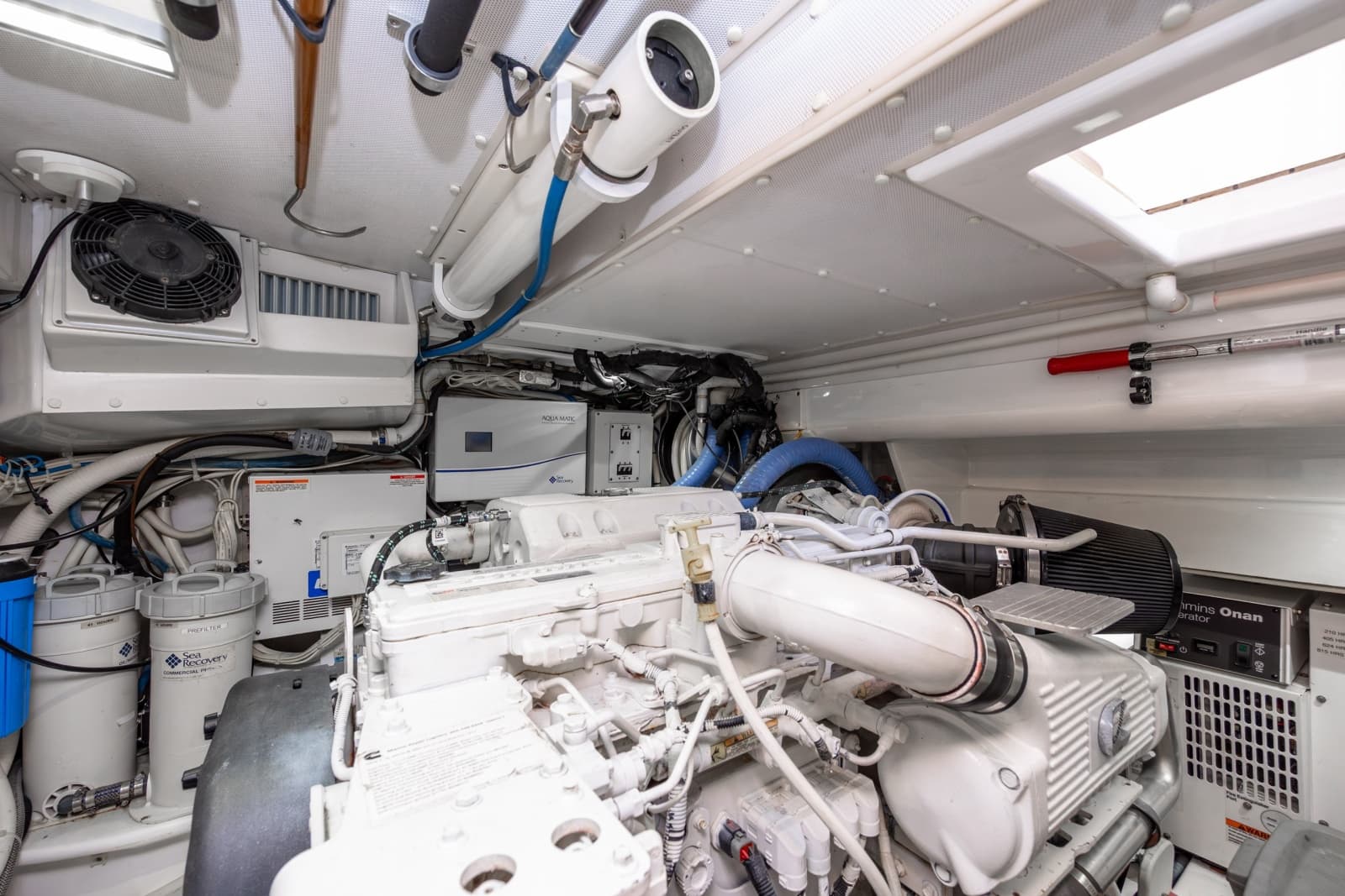 2015 Jarrett Bay Hardtop Express - Photo 101