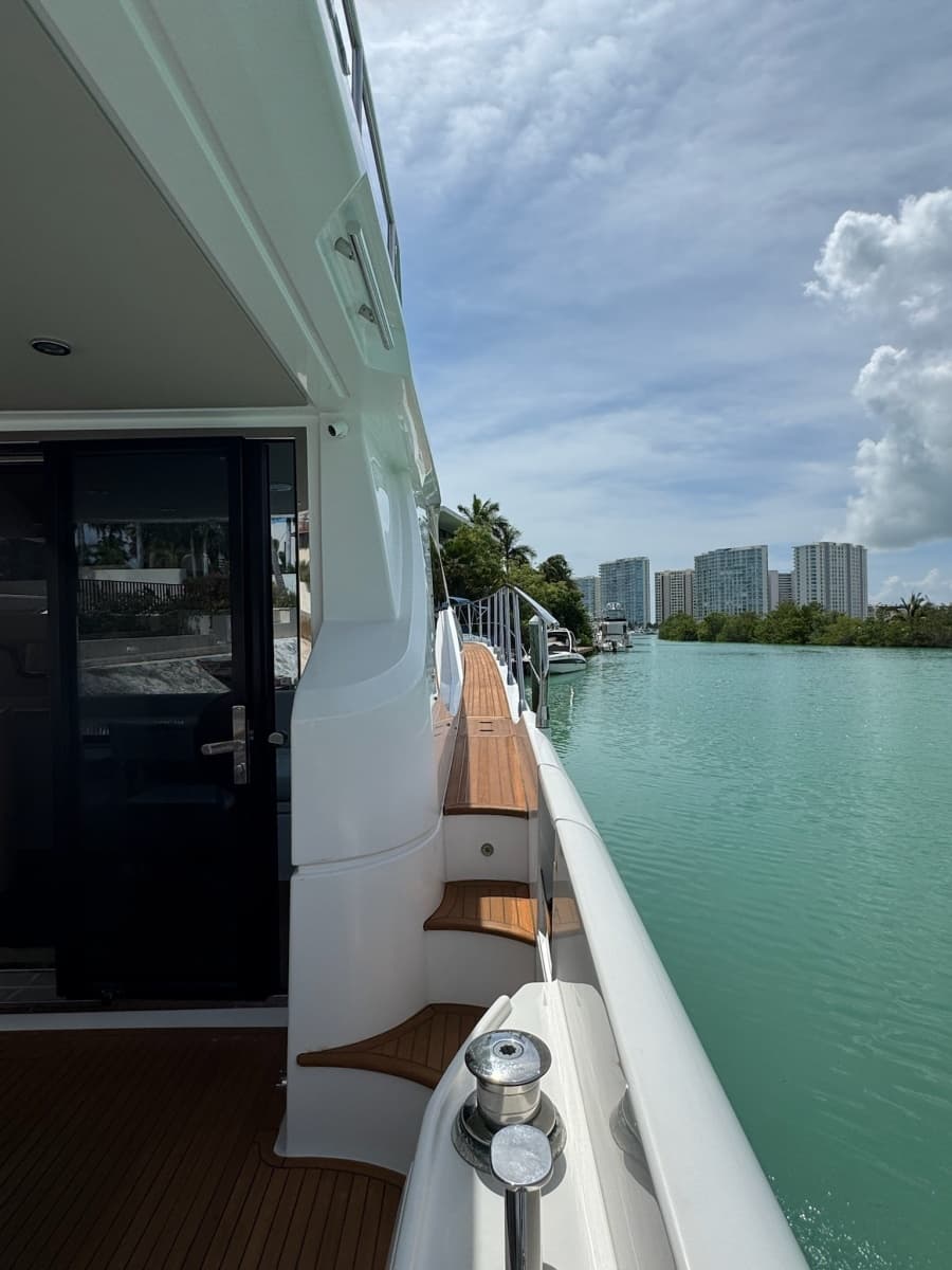 2021 Azimut 55 Fly - Photo 10
