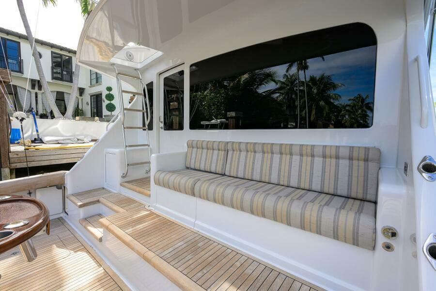 2008 Viking 60 Convertible - Photo 9