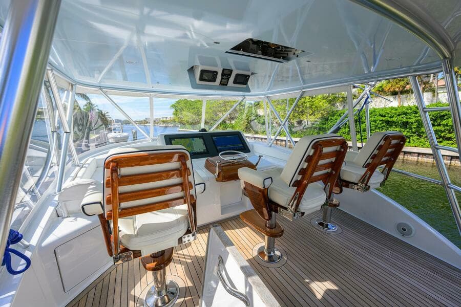2008 Viking 60 Convertible - Photo 15