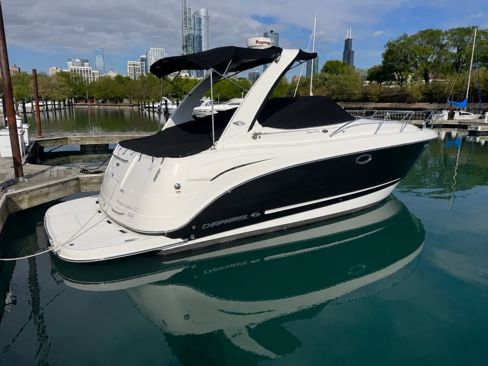 2008 Chaparral 310 Signature - Photo 2