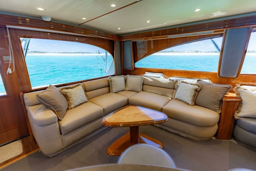 2015 Viking 62 Convertible - Photo 8