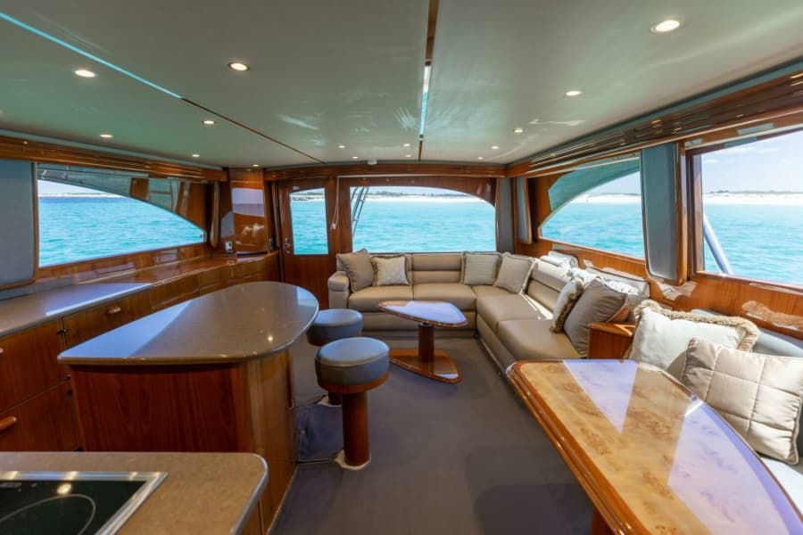 2015 Viking 62 Convertible - Photo 6