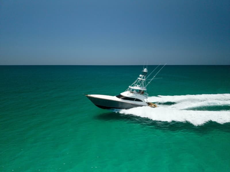 2015 Viking 62 Convertible - Photo 43