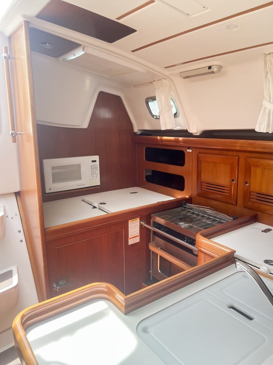 2002 Beneteau Oceanis 361 - Photo 4