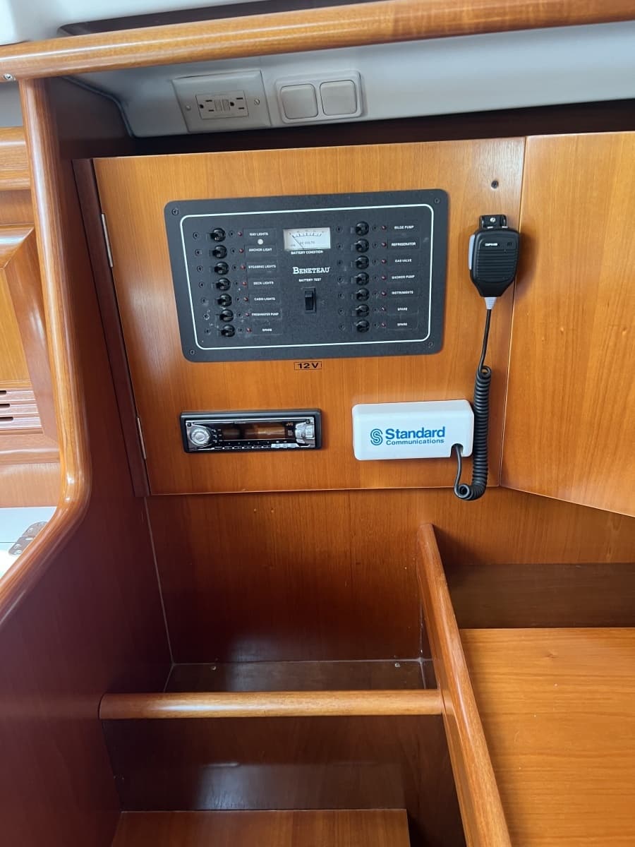 2002 Beneteau Oceanis 361 - Photo 12