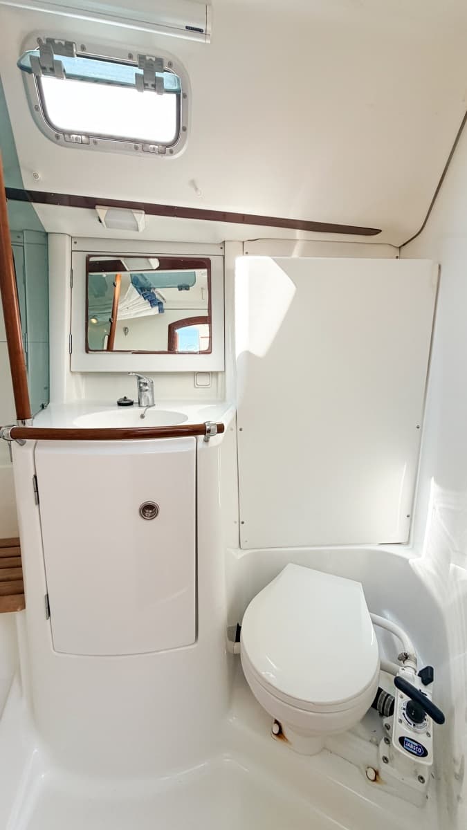 2002 Beneteau Oceanis 361 - Photo 24