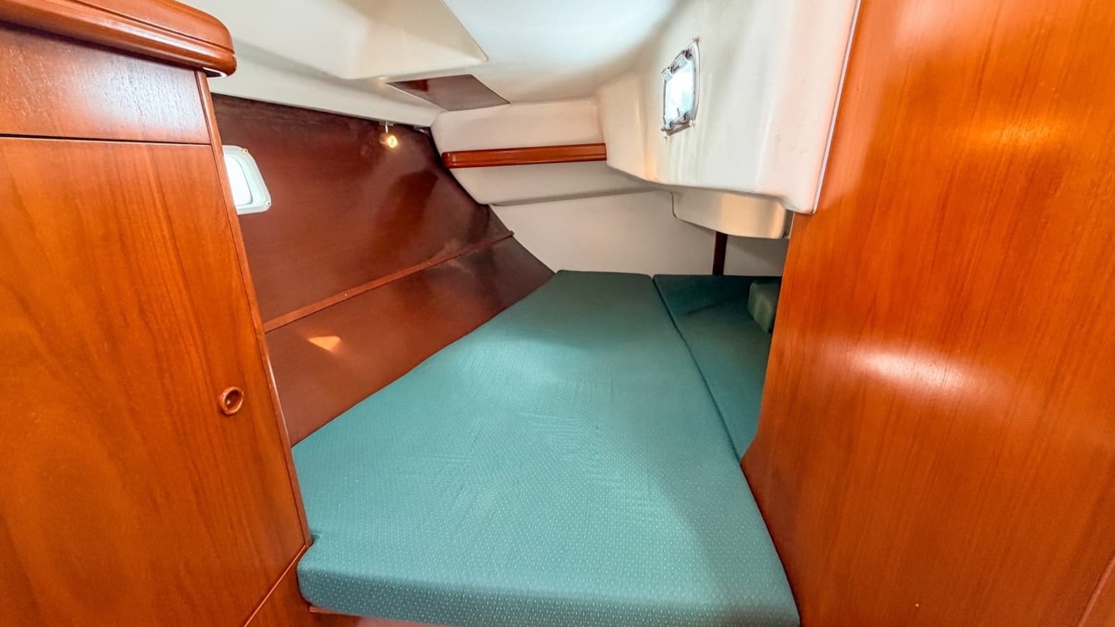 2002 Beneteau Oceanis 361 - Photo 20