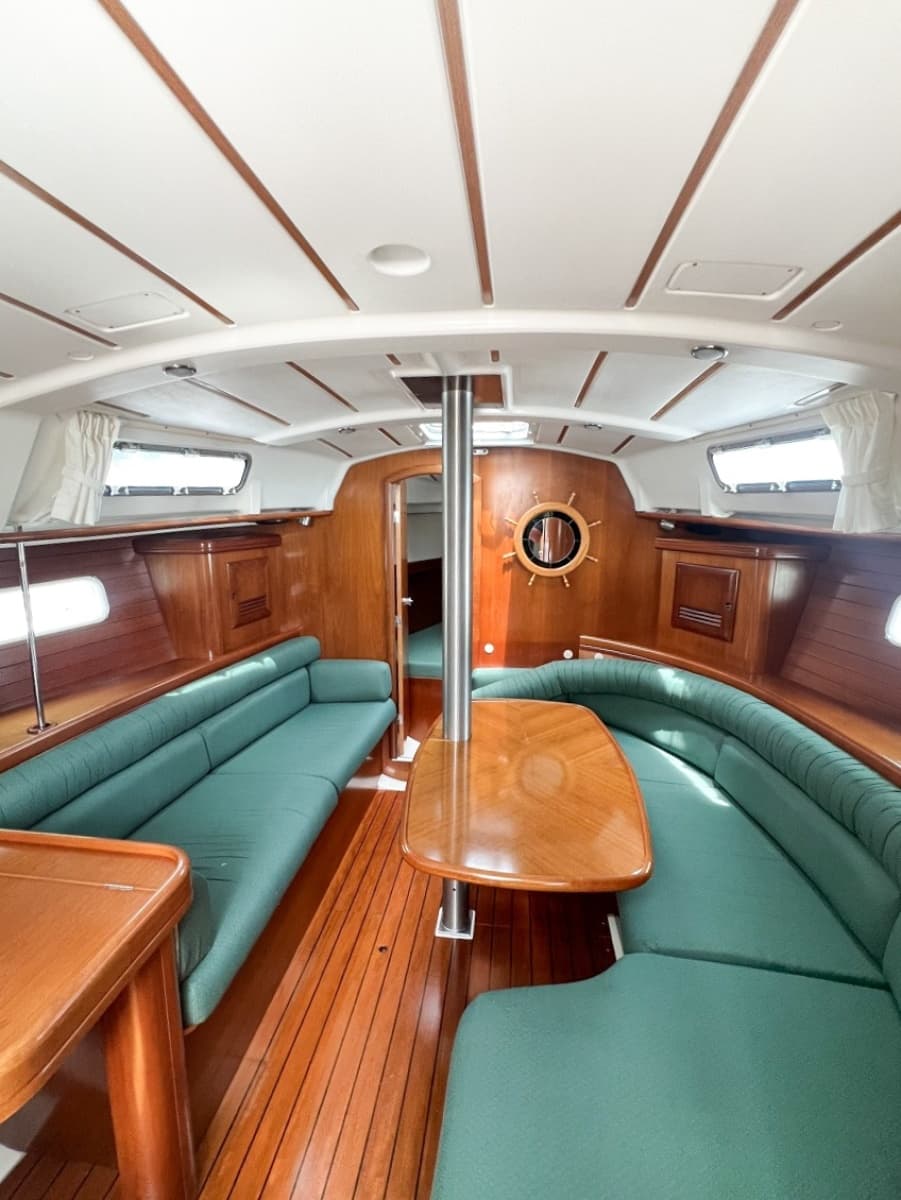 2002 Beneteau Oceanis 361 - Photo 2