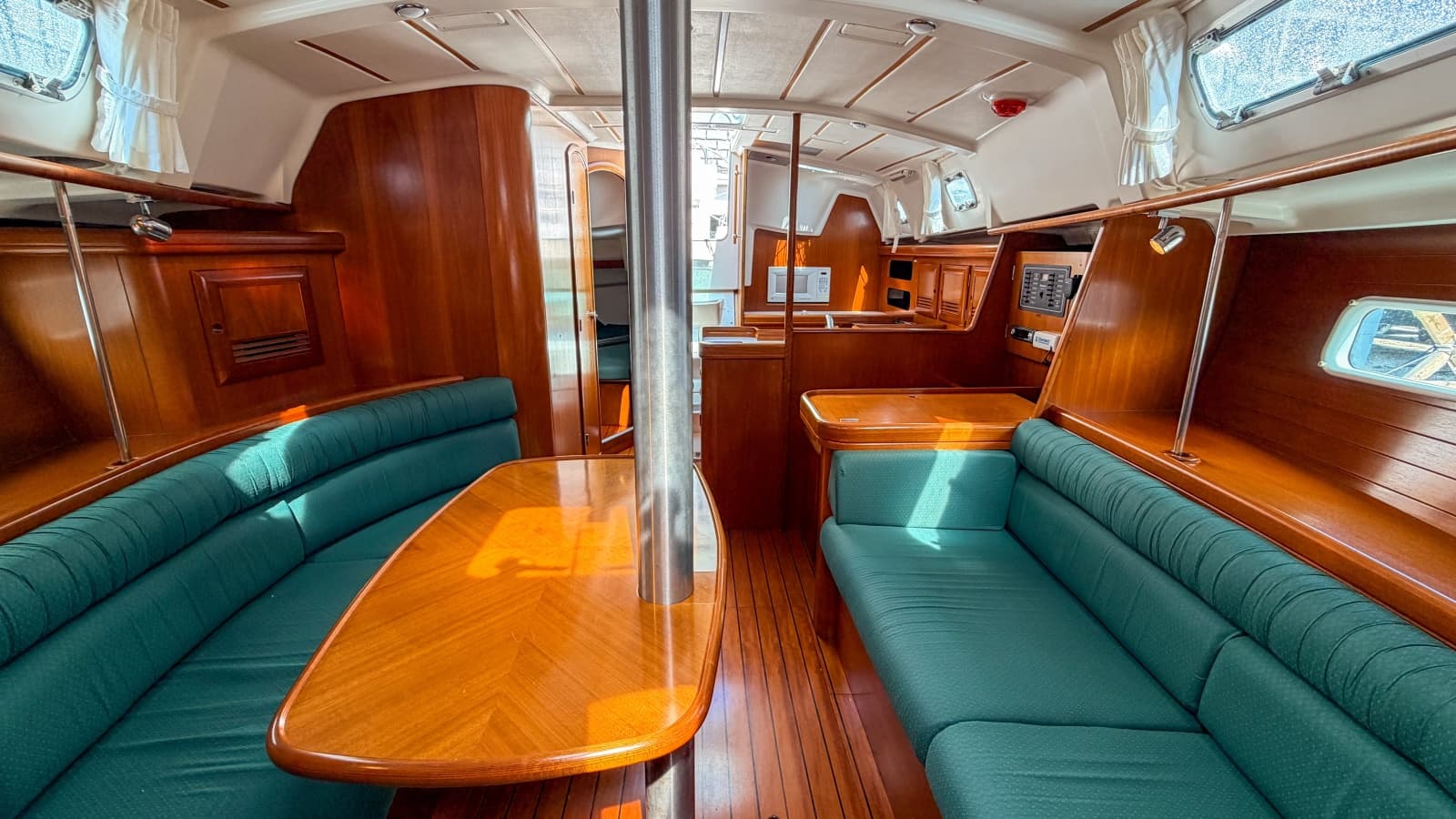 2002 Beneteau Oceanis 361 - Photo 15
