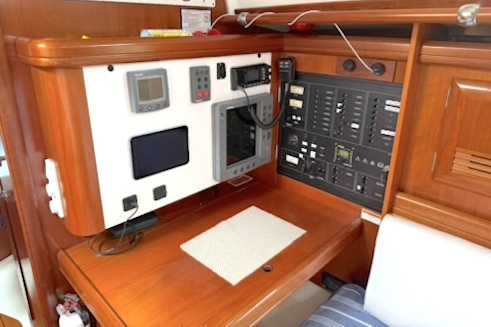 2001 Beneteau  - Photo 32