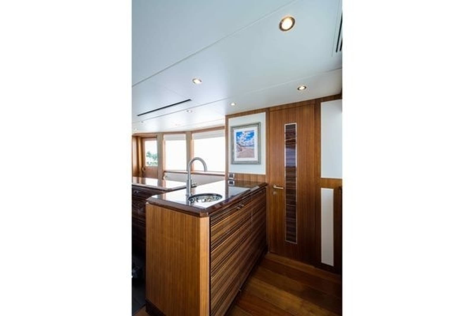 2019 Ocean Alexander Motoryacht 100 - Photo 21