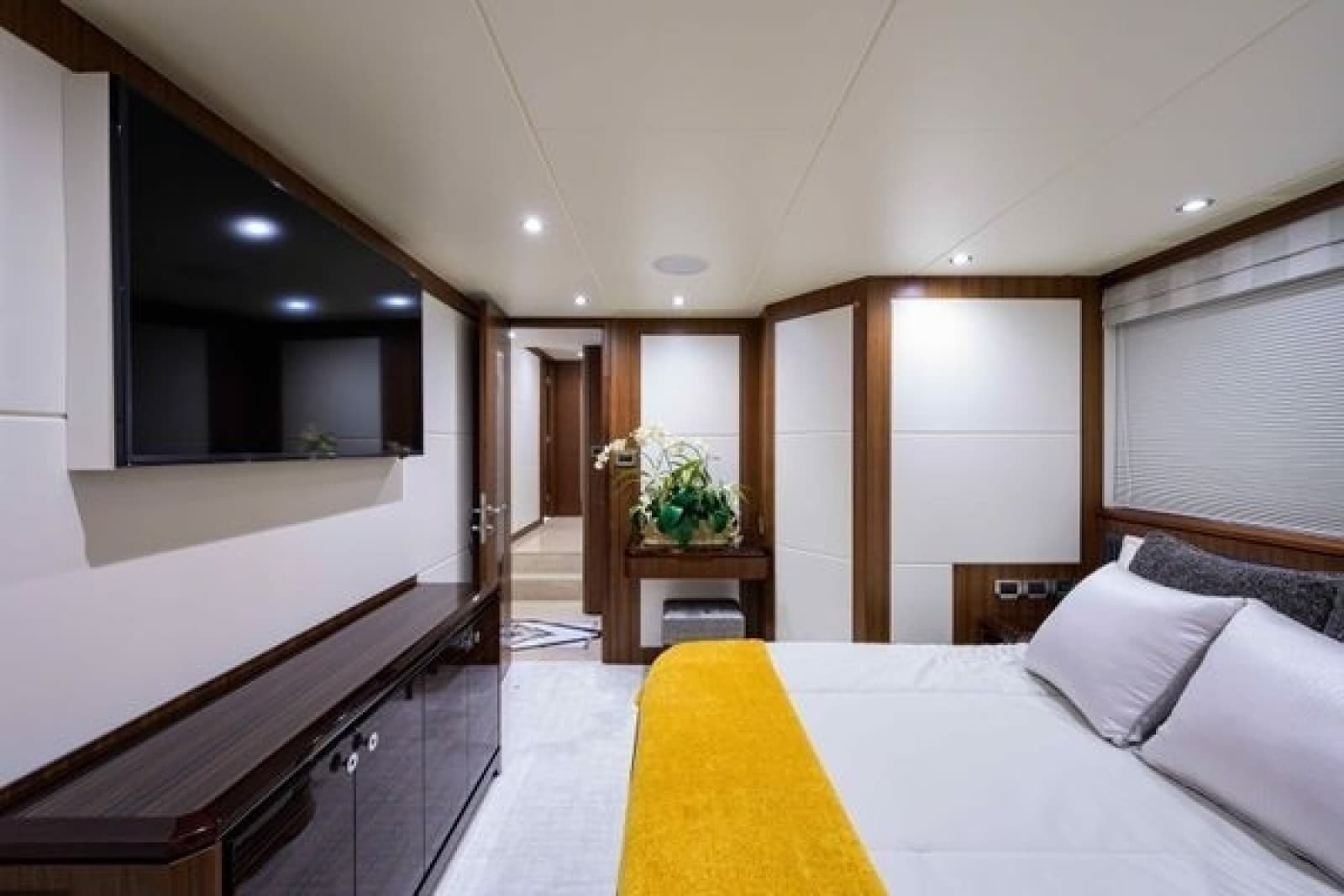 2019 Ocean Alexander Motoryacht 100 - Photo 50