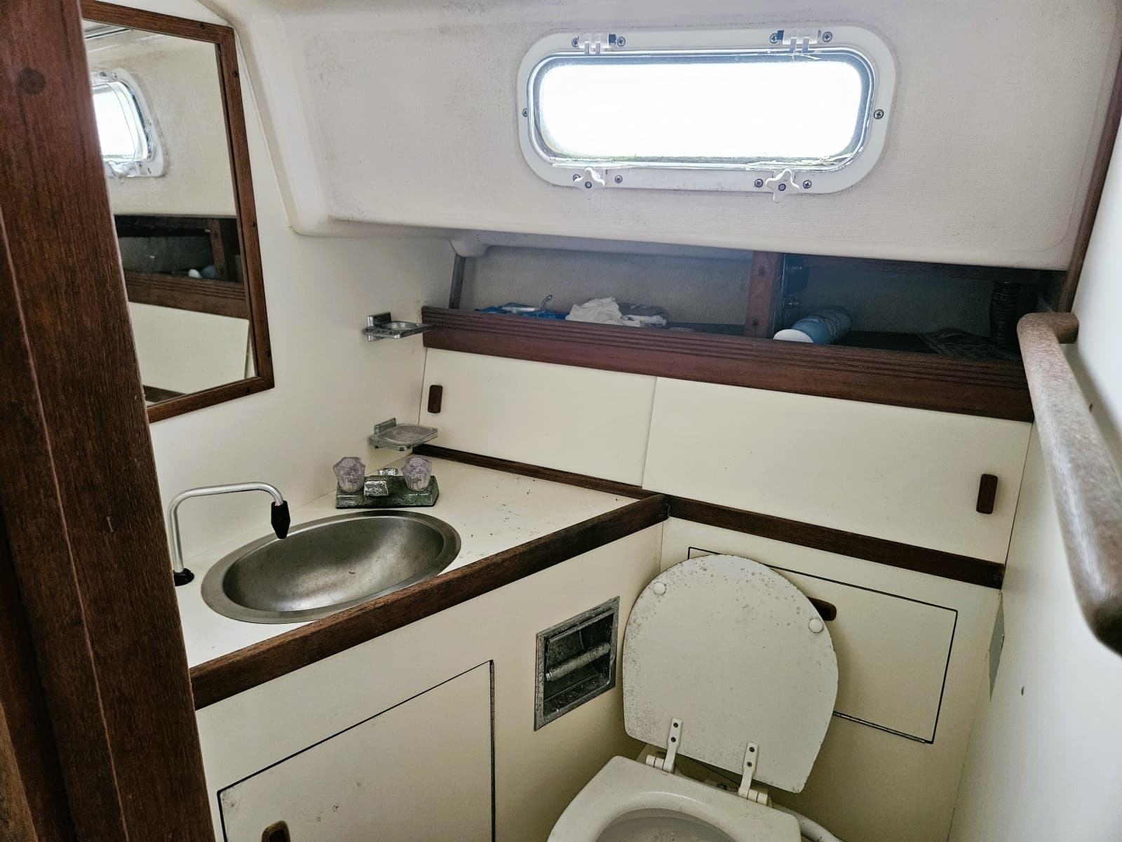 1985 Sabre 34 - Photo 16