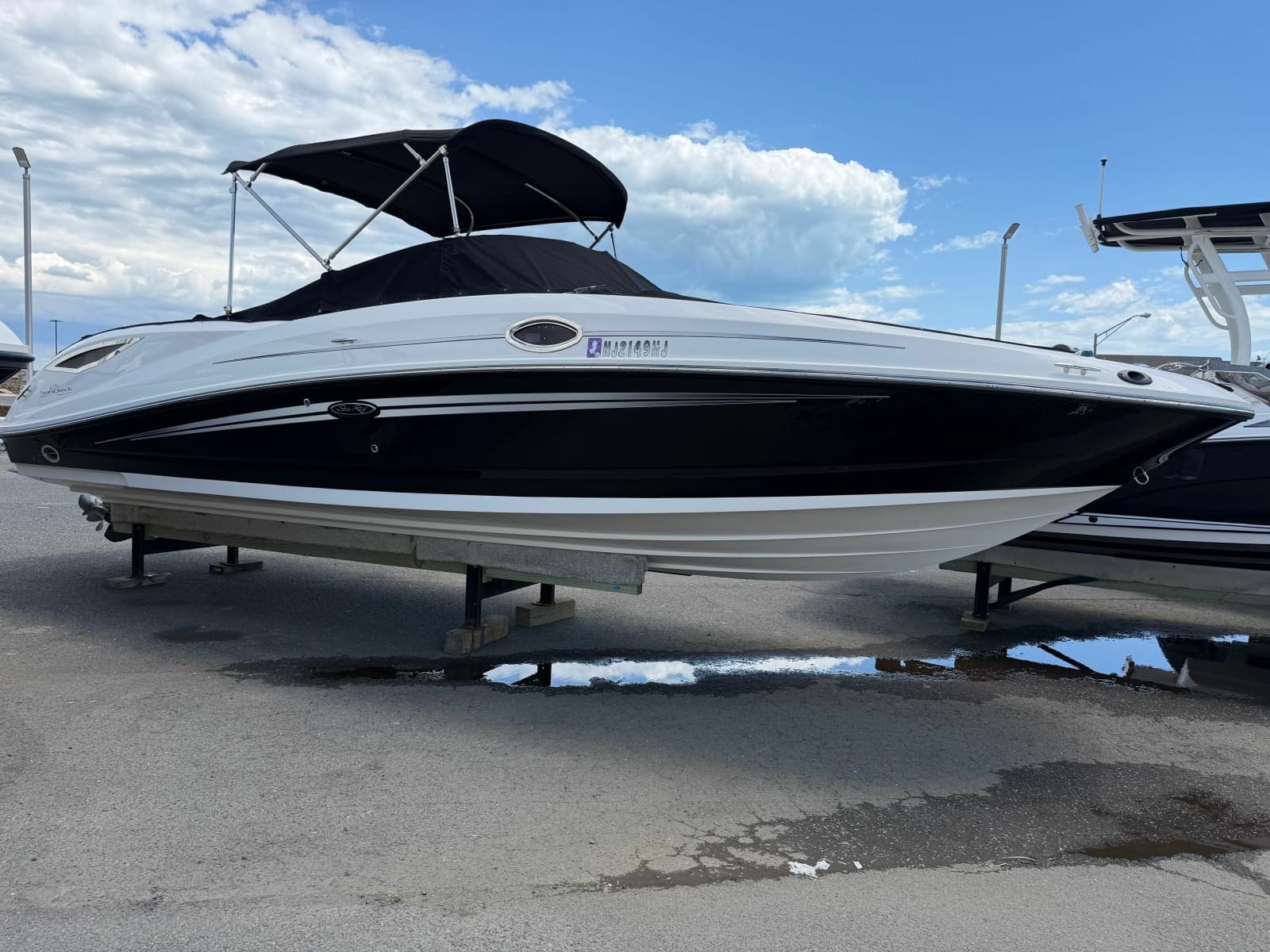 2013 Sea Ray 300 Sundeck - Photo 1