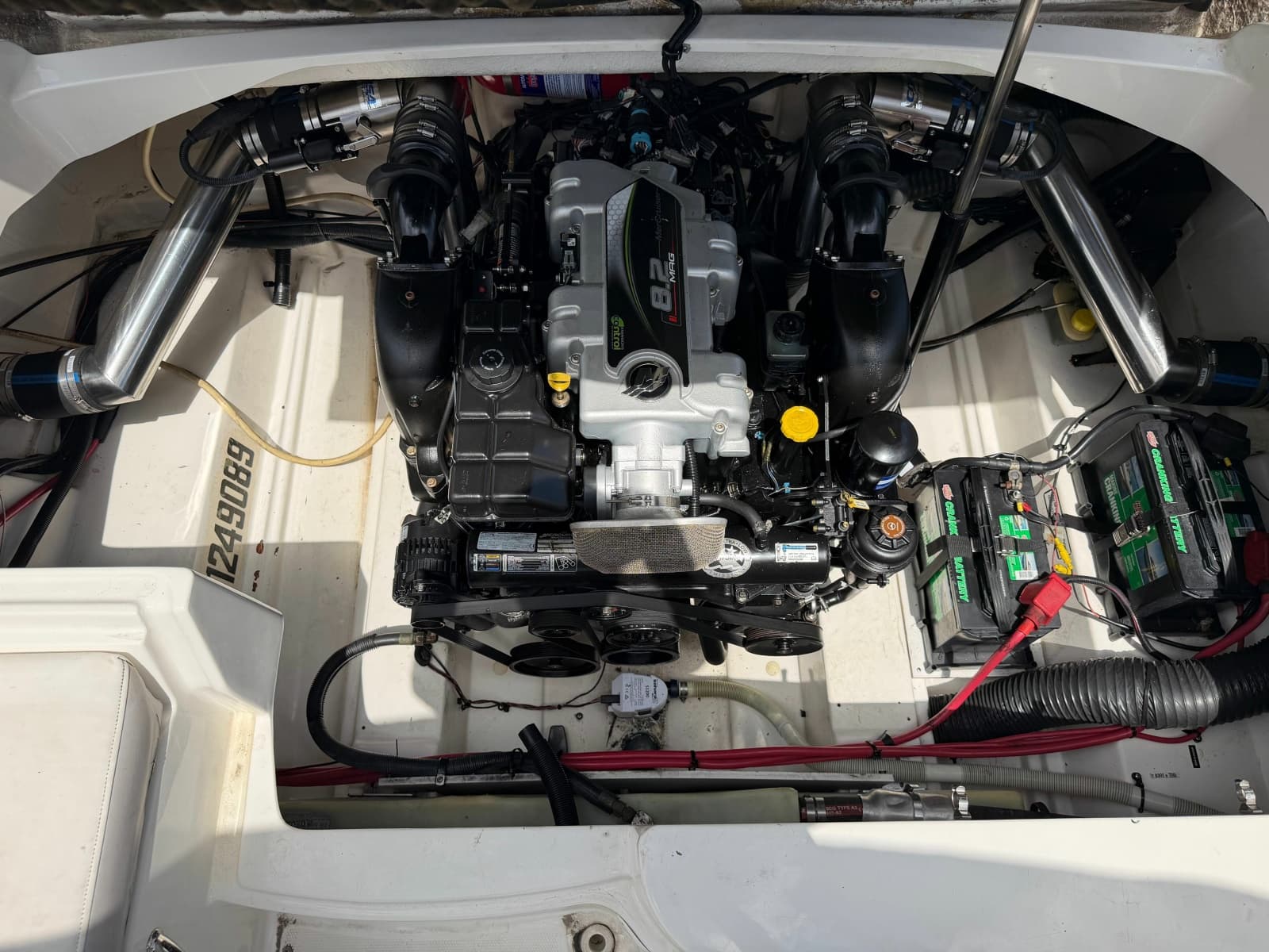 2013 Sea Ray 300 Sundeck - Photo 18