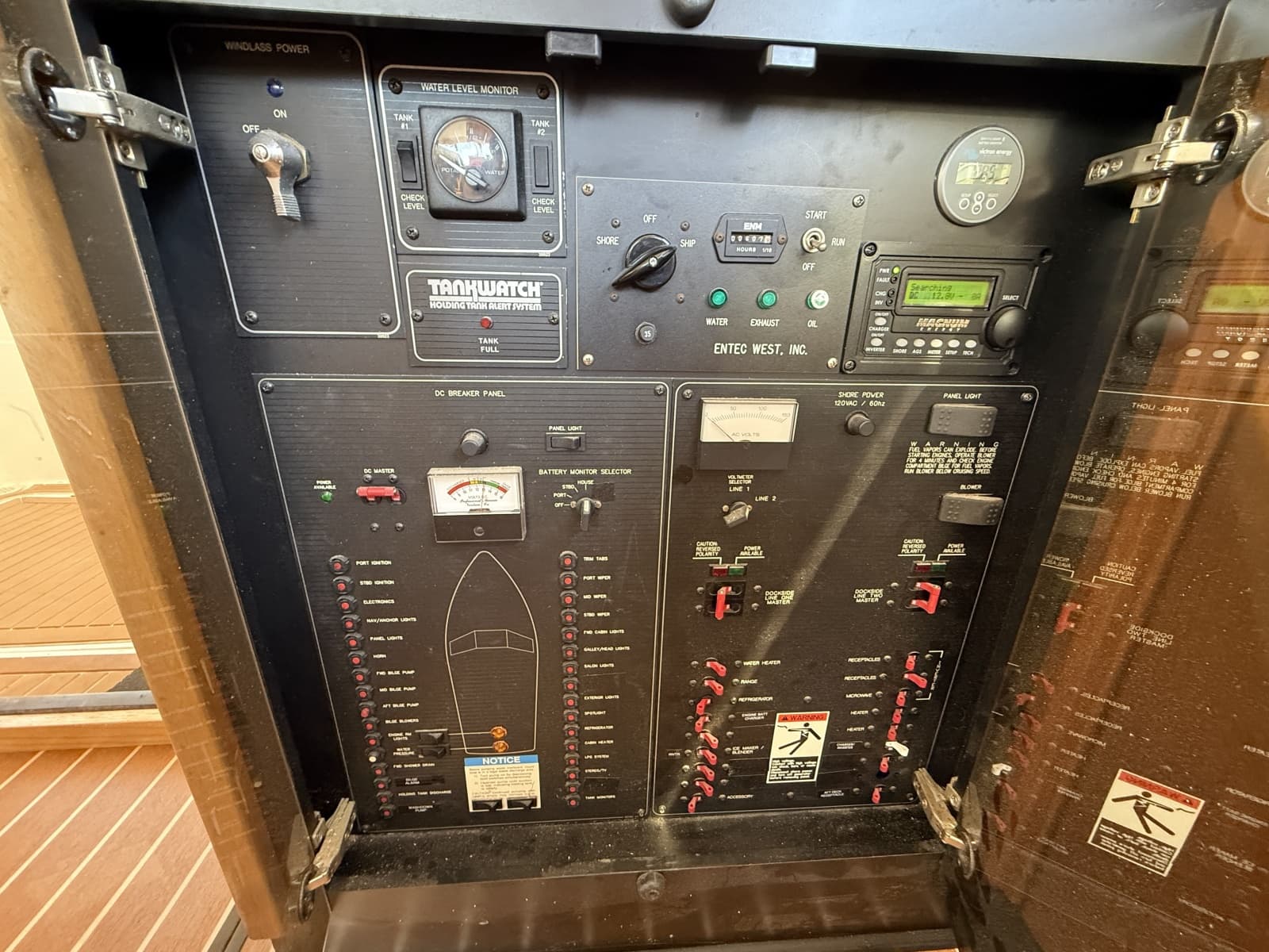 1998 Bayliner 3788 - Photo 67